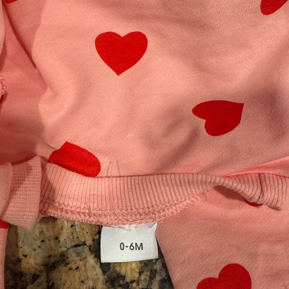 Pink Heart Kids sweatsuit-Valentine’s Day - Picture 2 of 2